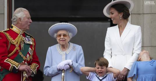 Giubileo di Platino, la Regina Elisabetta salta la messa di ringraziamento: i motivi