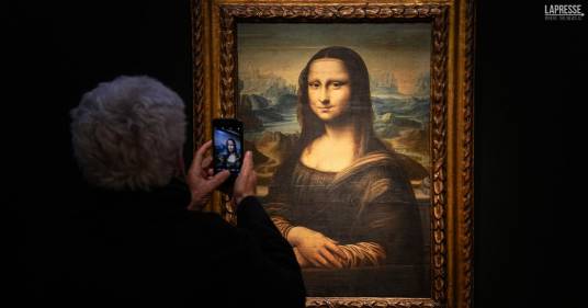 Ecco come sarebbe oggi la Gioconda secondo l’intelligenza artificiale