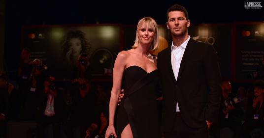 Federica Pellegrini ha svelato con un pizzico di goliardia il sesso del suo primo figlio