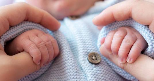 Virus sinciziale minaccia per i bimbi nel primo anno di vita, ecco i sintomi