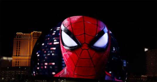 Spider-Man 2: la pubblicità al The Sphere di Las Vegas per il lancio del videogioco è sbalorditiva