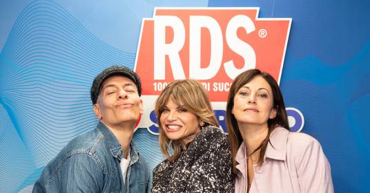 Alessandra Amoroso ospite di RDS Loves Sanremo: il bellissimo duetto di “Acqua e Sale” con Giovanni Vernia