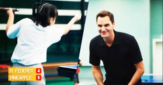 Una bambina di 9 anni ha battuto Roger Federer al Ping-pong: il video dell’impresa