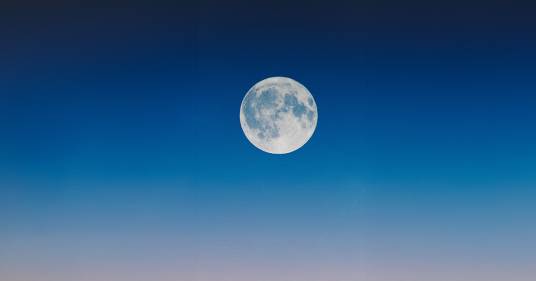 Super Luna Blu del 19 agosto: l’ora del picco, dove ammirarla e tutti i suoi segreti