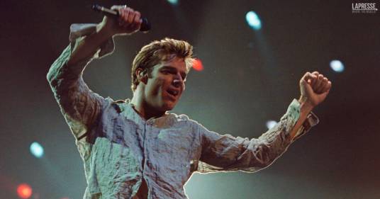 “Livin’ la vida loca”: compie 25 anni il grande successo di Ricky Martin