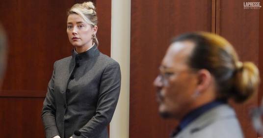 Amber Heard: il botta e risposta con l’avvocato di Johnny Depp diventa virale