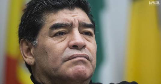 Diego Armando Maradona: 8 medici e infermieri rinviati a giudizio per omicidio