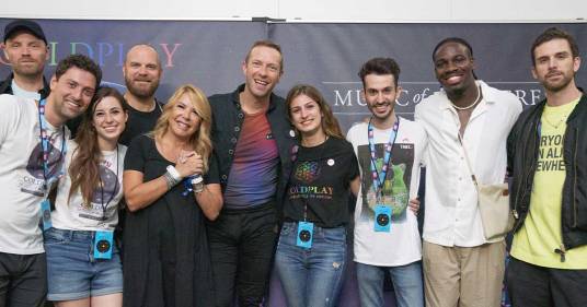 RDS World Tour: Anna Pettinelli e i nostri ascoltatori incontrano i Coldplay! Il video del Meet & Greet