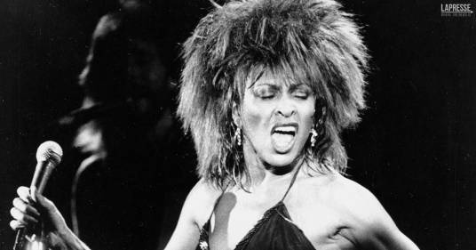 Tina Turner:  compie 39 anni “What’s Love Got to Do with It”