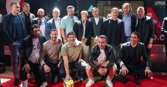 Coppa Italia Frecciarossa: il trofeo arriva a Roma con le leggende del calcio