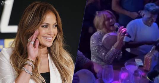 Jennifer Lopez si scatena a Capri cantando “I Will Survive”: i video diventano virali