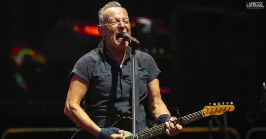 Bruce Springsteen cancella tutti i concerti per via dell’ulcera peptica