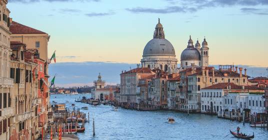 Gli ingressi contingentati e il Mose salvano Venezia: fuori dalla lista nera dei Patrimoni dell’umanità a rischio