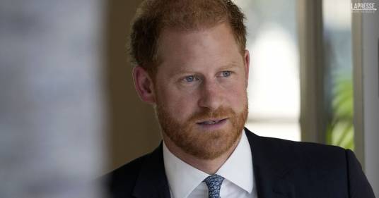 La Royal Family si è ‘dimenticata’ di fare gli auguri di compleanno al principe Harry