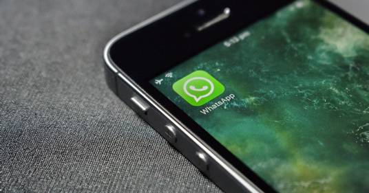 Whatsapp: fra pochi giorni l’età minima passerà dai 16 ai 13 anni