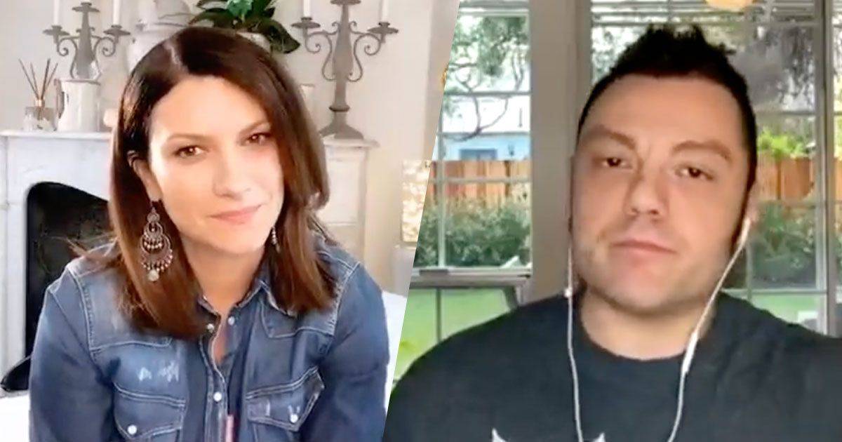 Laura Pausini e Tiziano Ferro cantano “Non me lo so spiegare”