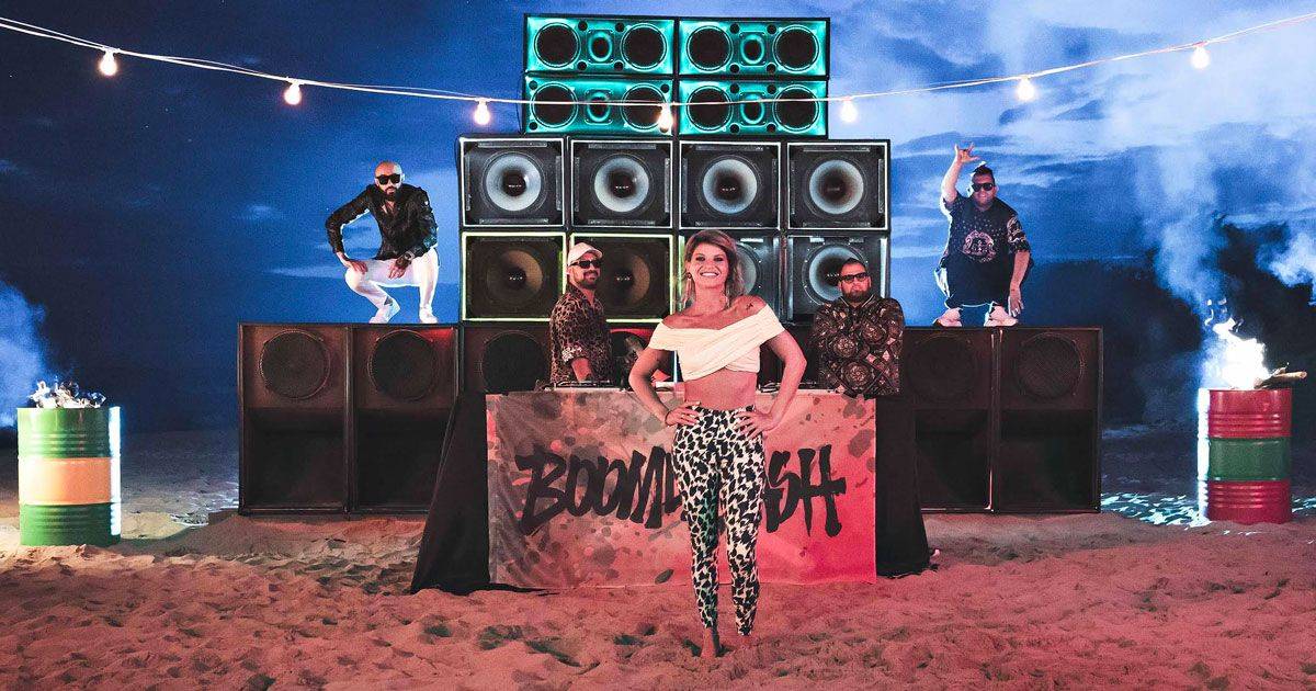 cerco ragazza per amore karaoke