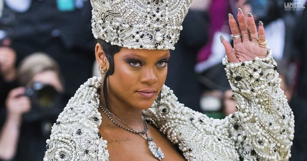 Super Bowl 2023 Rihanna si esibir allHalftime Show