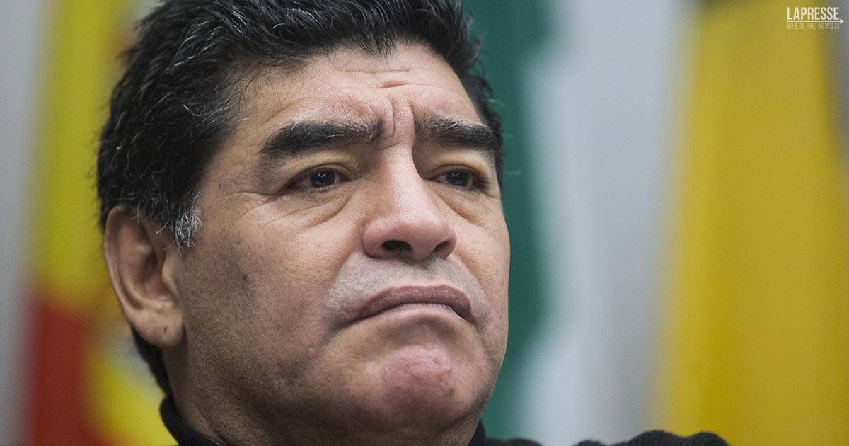 Diego Armando Maradona 8 medici e infermieri sotto processo