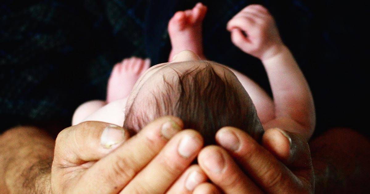 Dopo la nascita di un figlio il cervello dei padri si riduce del 2 lo studio