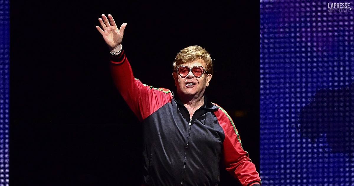 Stasera  lultimo show Elton John dice addio ai palchi dopo oltre 50 anni di tour