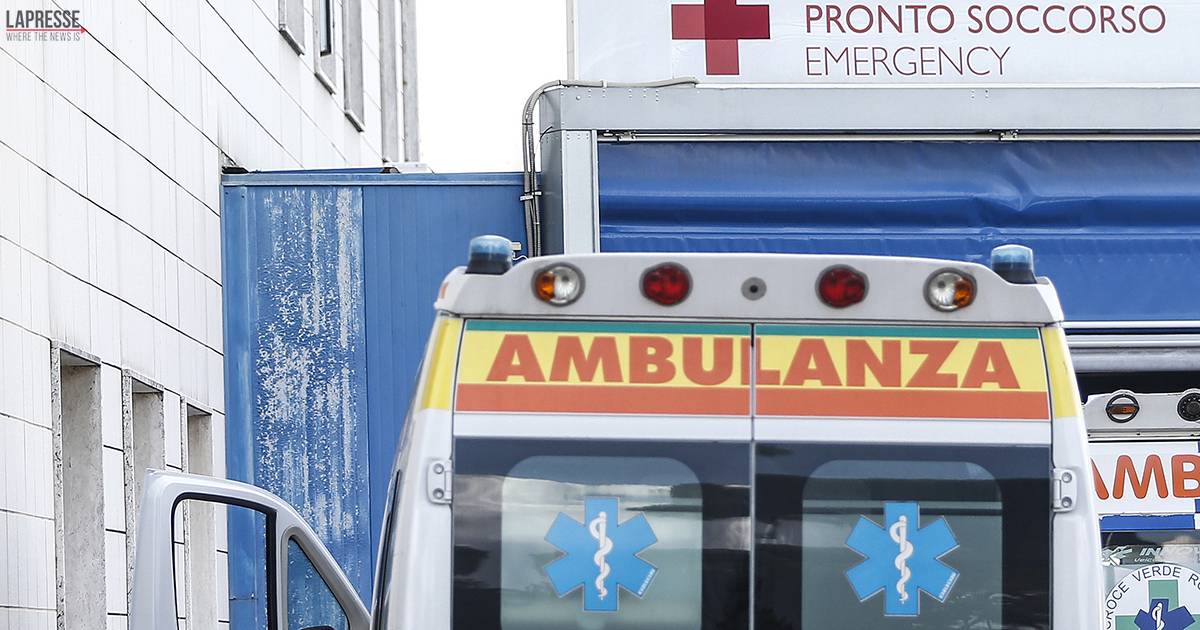 Bambino di 7 anni eroe: ferma l’auto, chiama il 112, e salva il padre ...