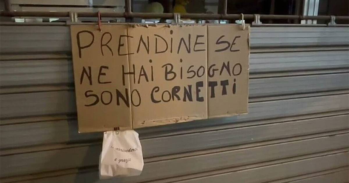 Prendine se ne hai bisogno la bella iniziativa del bar che regala i cornetti non venduti