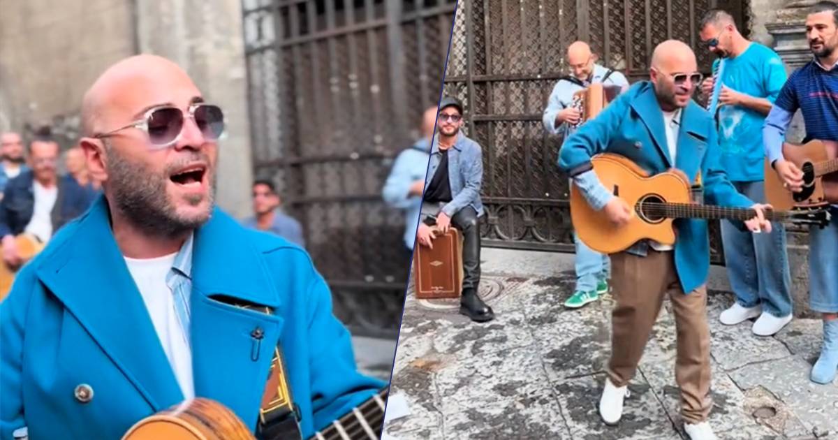 I Negramaro incantano Napoli il mini concerto a sorpresa davanti la casa di Pino Daniele