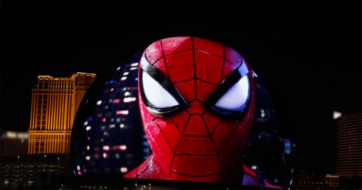 SpiderMan 2 la pubblicit al The Sphere di Las Vegas per il lancio del videogioco  sbalorditiva