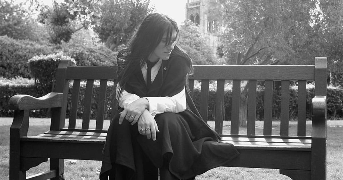Elisa annuncia il nuovo album la tracklist e la data di uscita di INTIMATE  Recordings at Abbey Road Studios