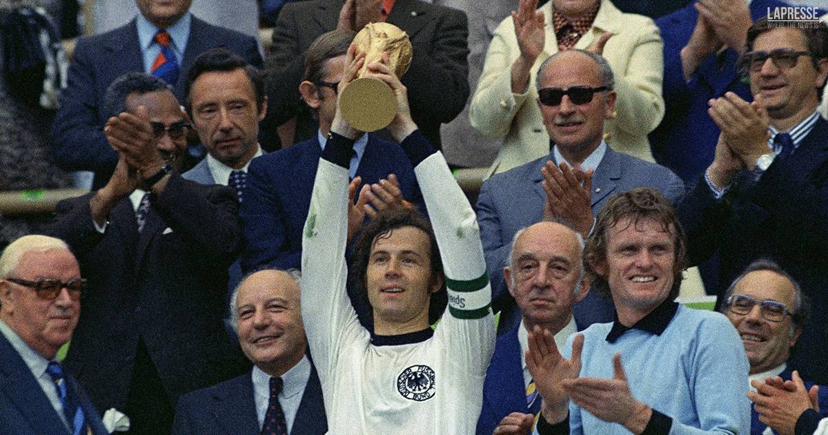 Addio a Franz Beckenbauer leggenda del calcio tedesco