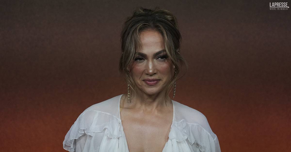 Jennifer Lopez avvistata in vacanza in Italia sola  crisi con Ben Affleck