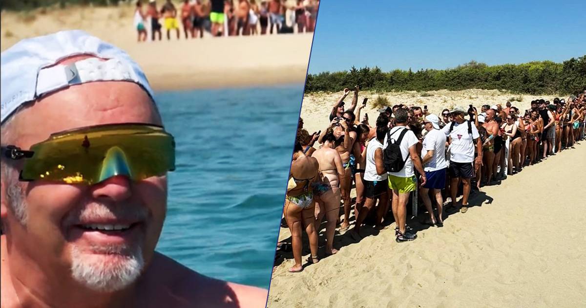 Vasco al mare e il bagno di folla che lo attende in spiaggia il video