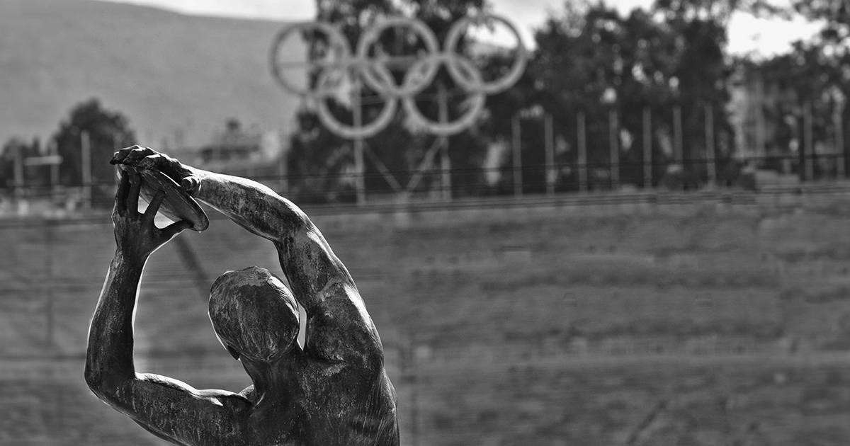 Dalla tosatura del barboncino al nuoto a ostacoli ecco i 10 sport pi strani nella storia delle Olimpiadi