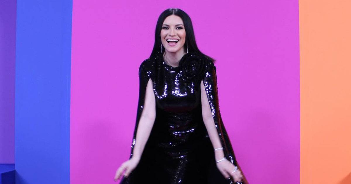 Laura Pausini conquista i Latin Grammy 2024 con la nomination per Anime Parallele Sono cos felice