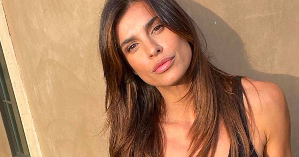 Elisabetta Canalis  provocante le foto senza reggiseno fanno innamorare i follower