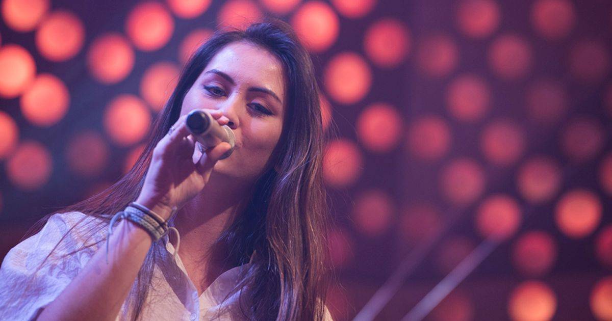 Jasmine Thompson live per RDS con Rather Be