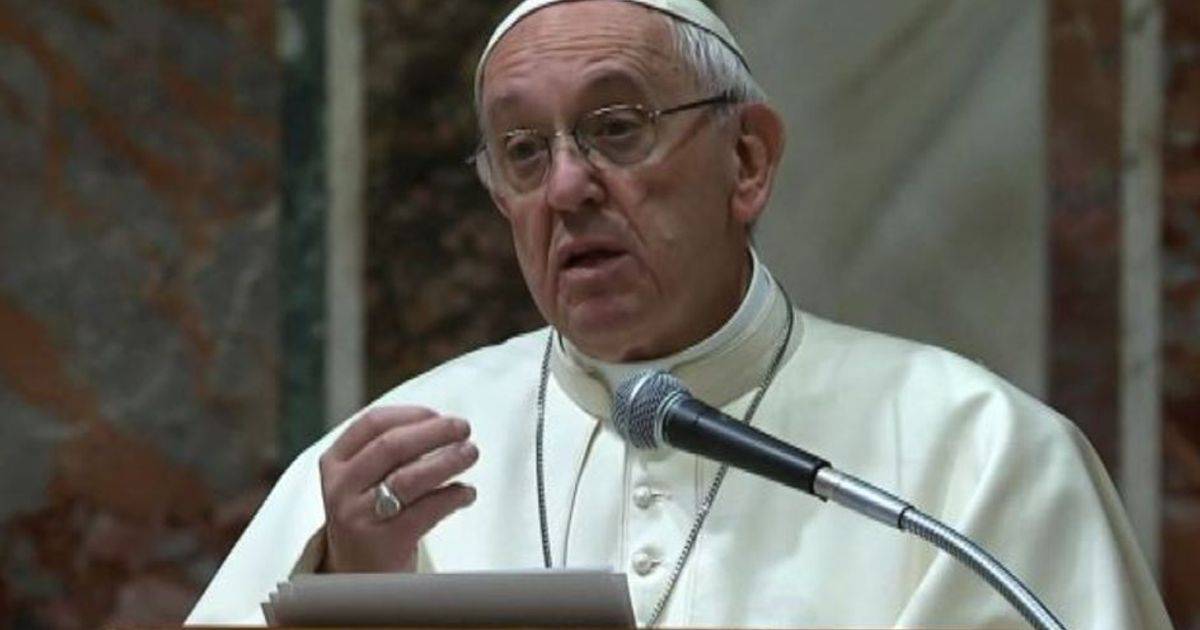 Papa Bergoglio: Ue rischia di morire senza sguardo in avanti