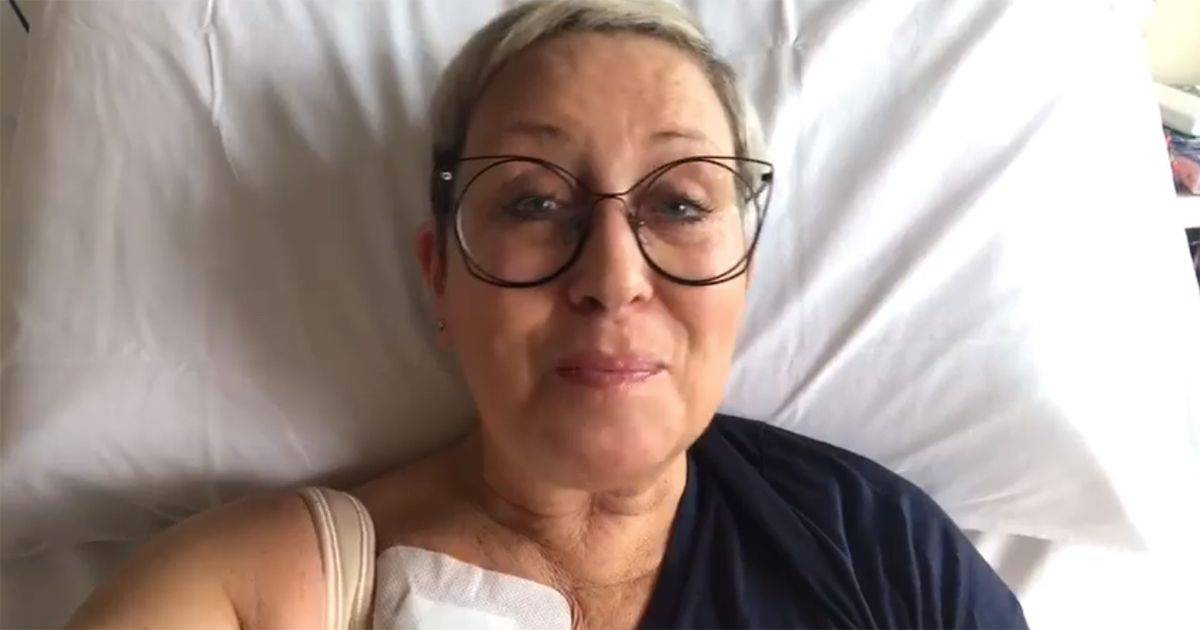 Carolyn Smith in un video mostra la sua battaglia contro il cancro