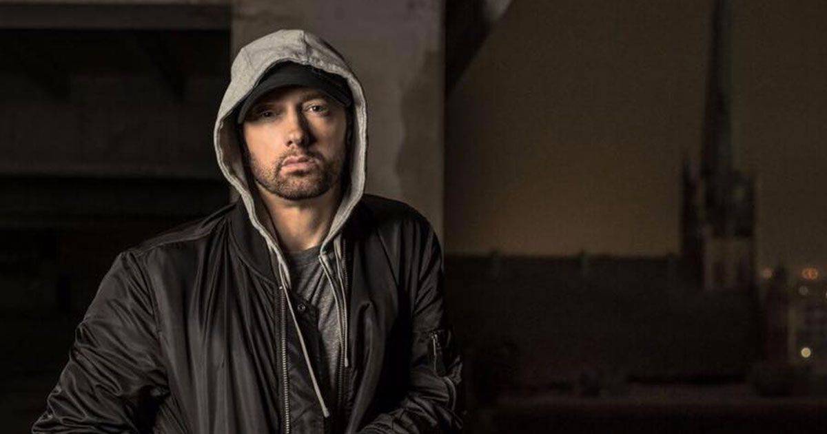 Eminem dieci anni sobrio condivide cos con i fan