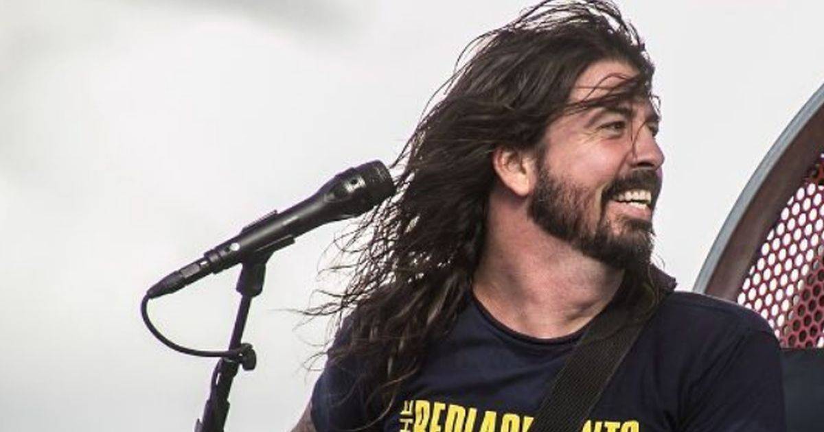 Foo Fighters Dave Grohl e il terribile scherzo ai fan durante al concerto