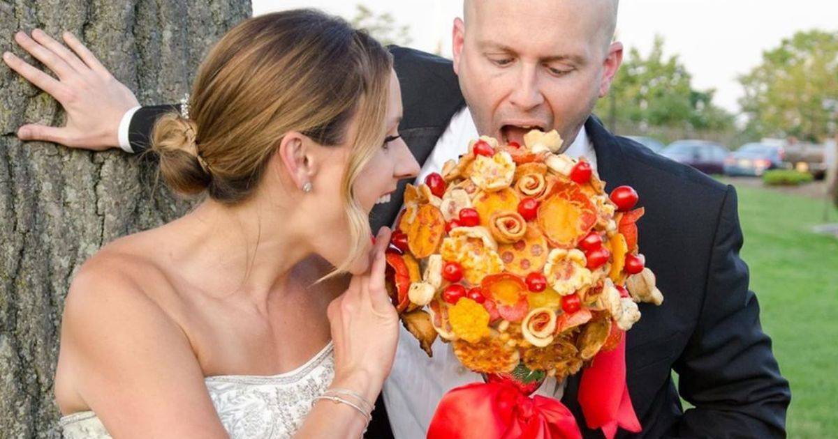 Addio tradizionale bouquet arriva quello fatto di pizza