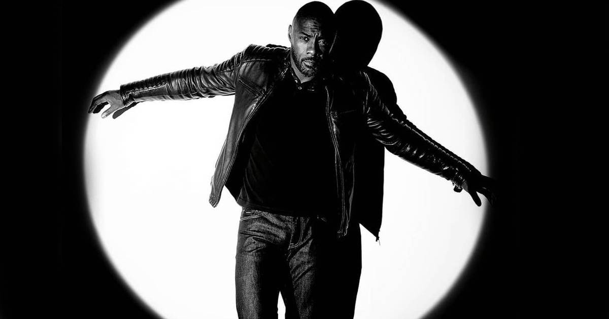 Idris Elba e il selfie ironico con Daniel Craig ai Golden Globe