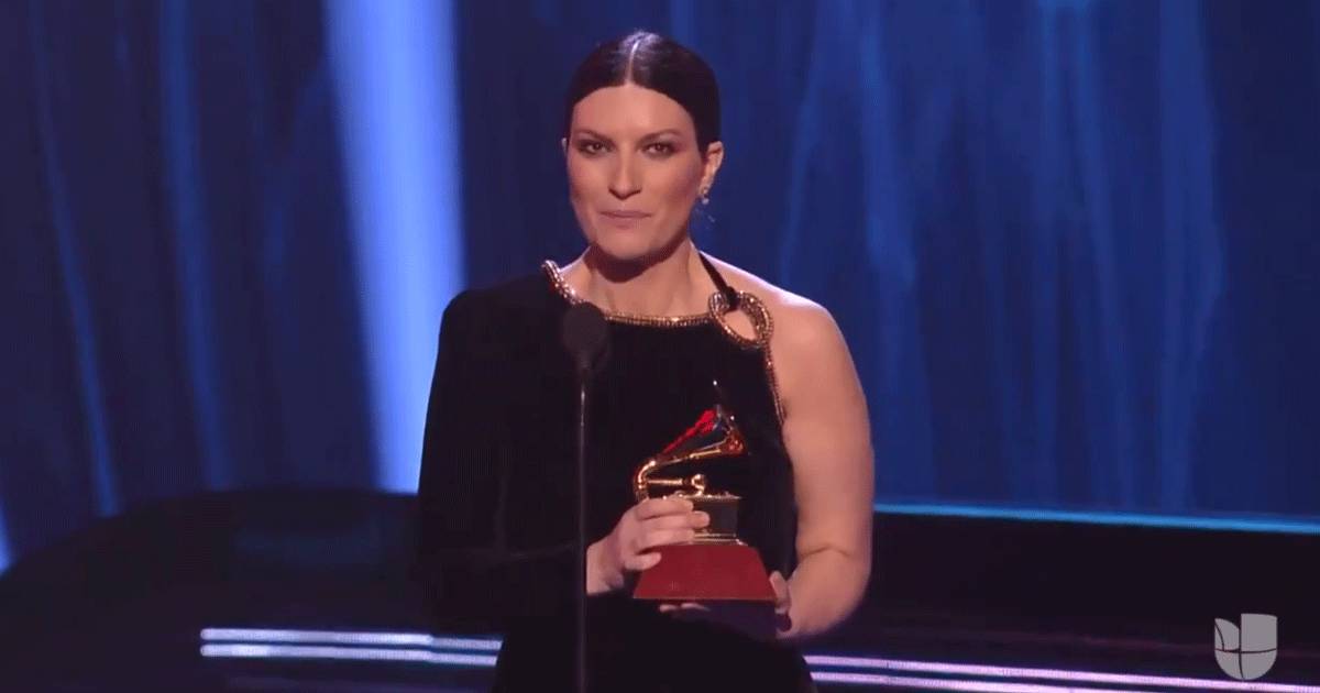 Orgoglio italiano Laura Pausini trionfa ai Latin Grammy Awards