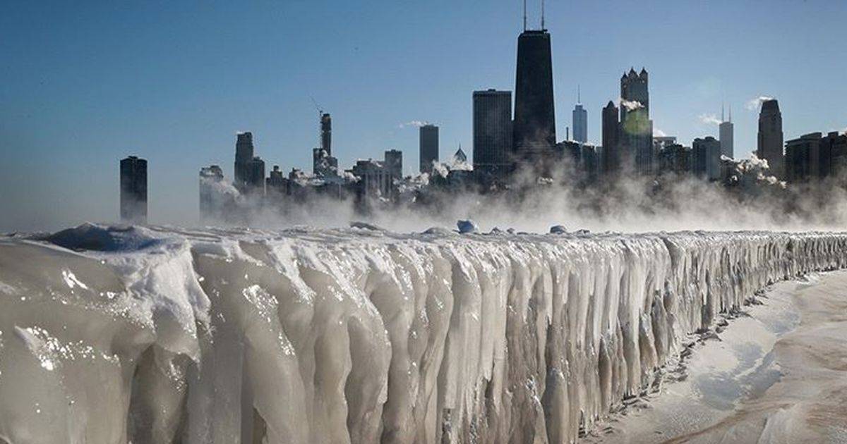 Le bellissime immagini di Chicago completamente ghiacciata