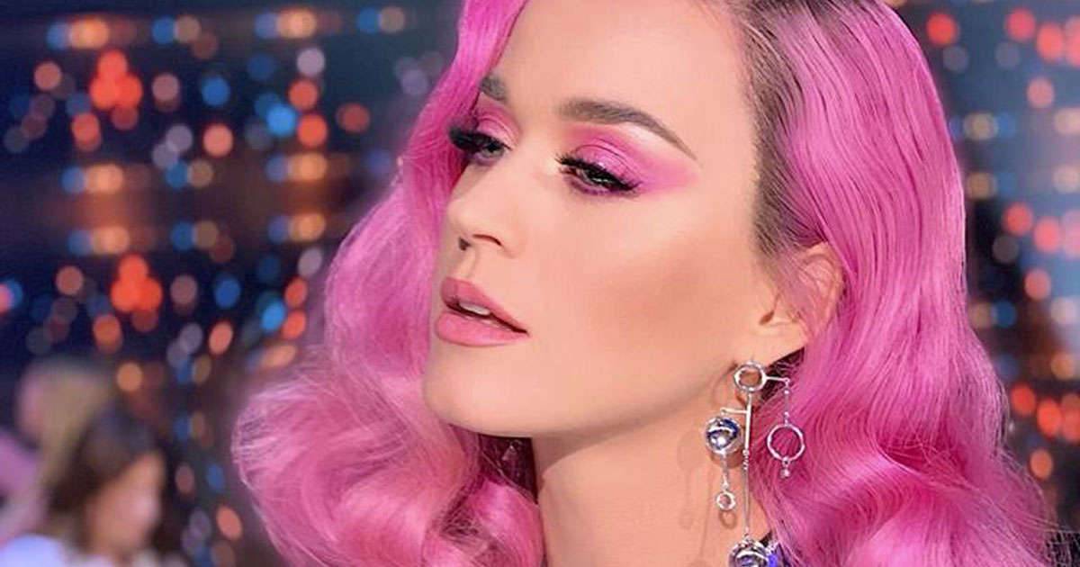 Katy Perry diventa Ursula della Sirenetta per American Idol