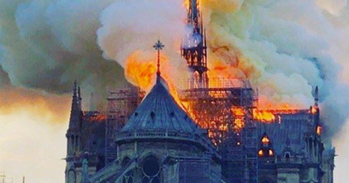 Notre Dame dopo lincendio ecco la cattedrale vista da dentro