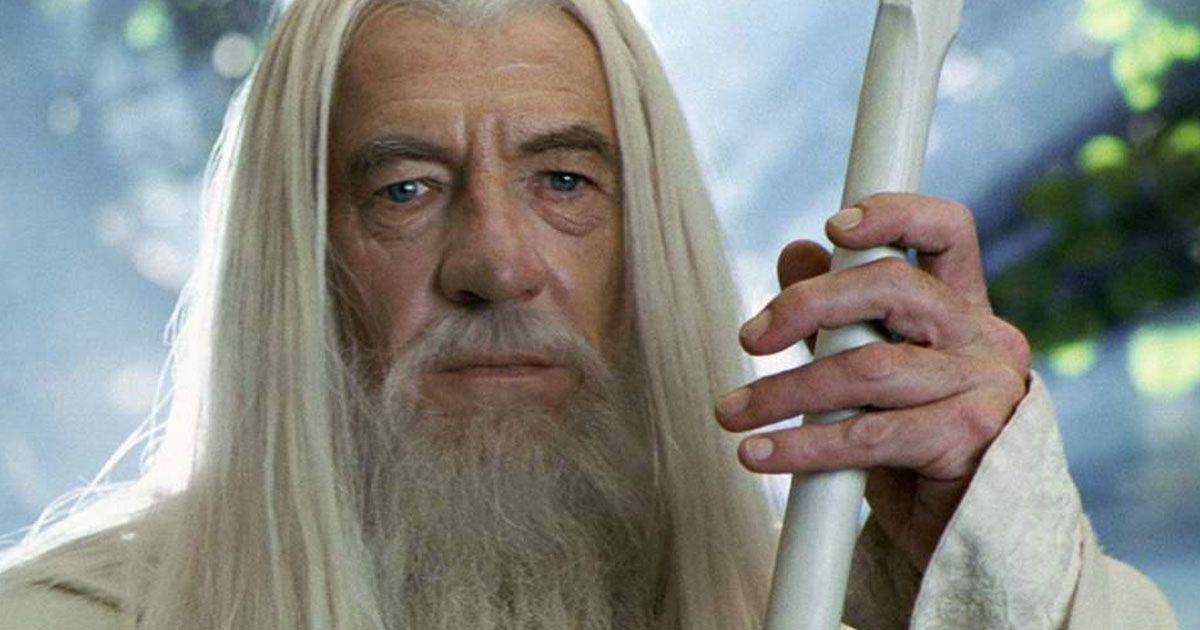 Akhil Suhas vestito da Gandalf gira la Nuova Zelanda