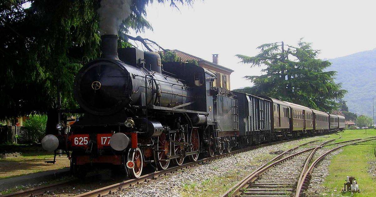 Un treno a vapore vi far viaggiare tra le meraviglie della Val dOrcia