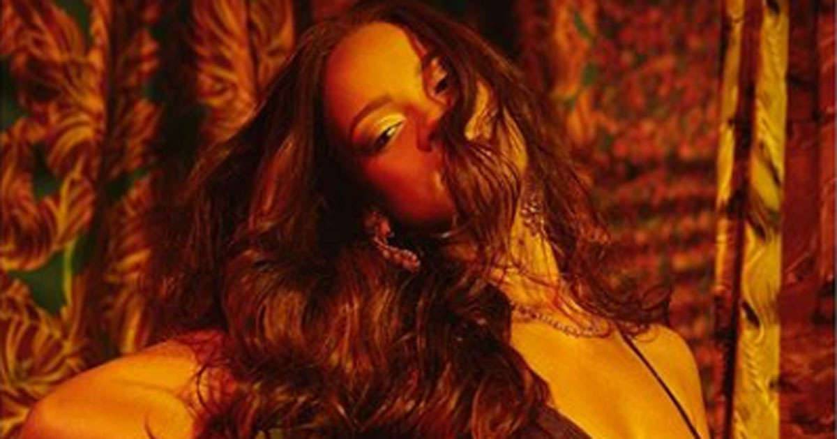 Rihanna le nuove foto in intimo scatenano i fan di Instagram